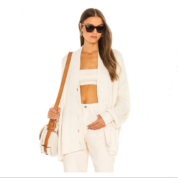 WeWoreWhat Sweaters - WEWOREWHAT BEIGE BUTTON FRONT OVERSIZED CARDIGAN